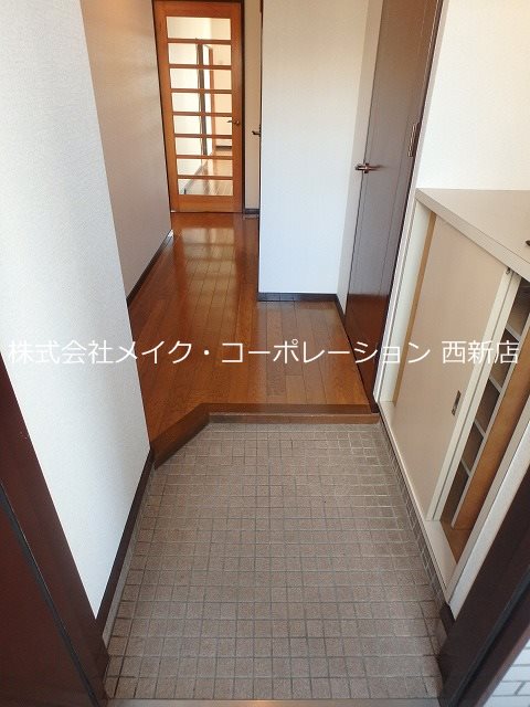 玄関 エミネント西新 玄関