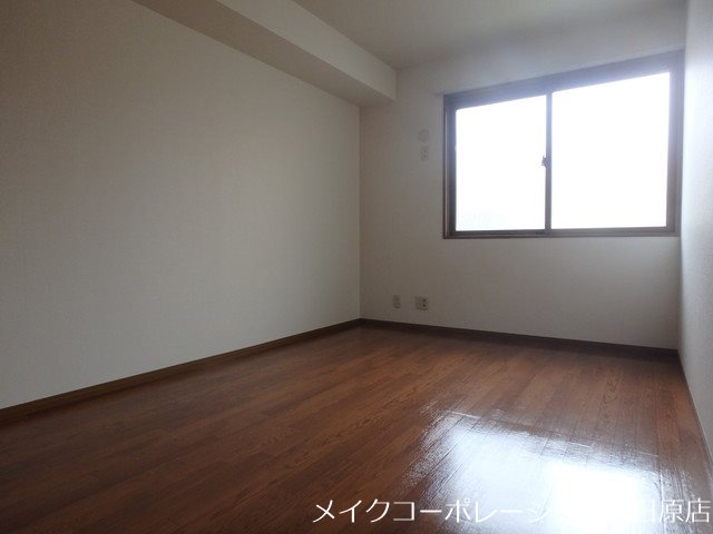 S・KハウスA棟 ベッドルーム