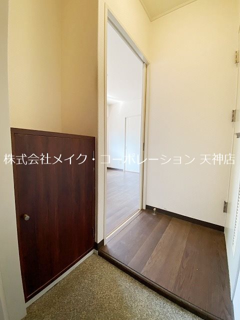ビバーン平尾駅前 玄関
