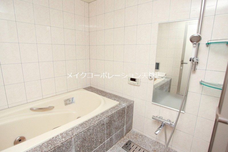 ライオンズマンション大濠第2 風呂画像