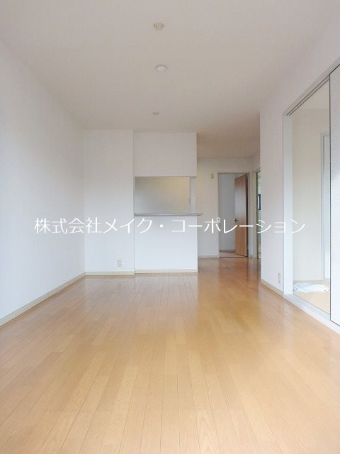 ファミール辻ノ花 リビング