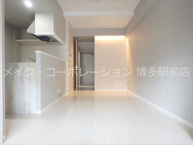 エルグランド東比恵  リビング