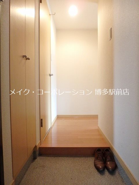 リバティ神屋 玄関