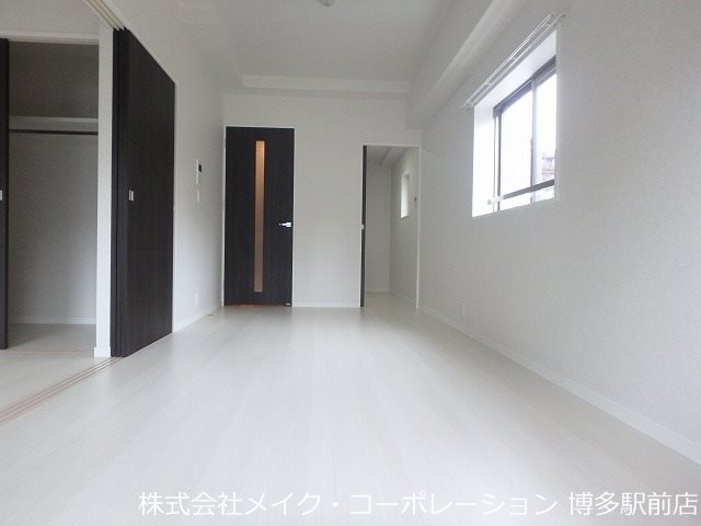 ネストピア呉服町 リビング