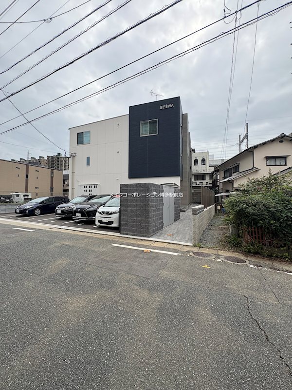 プロニティ博多 外観