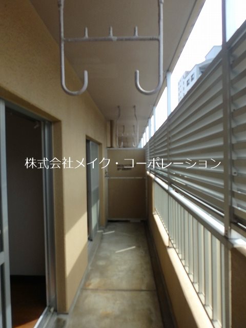 三愛室見駅前マンション  ベランダ