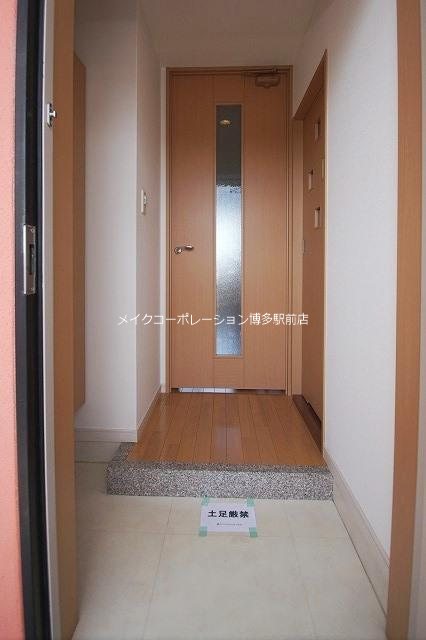 コンダクト福岡東   玄関