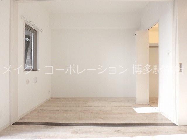 ※写真は棟内別タイプです URBANⅢ ベッドルーム