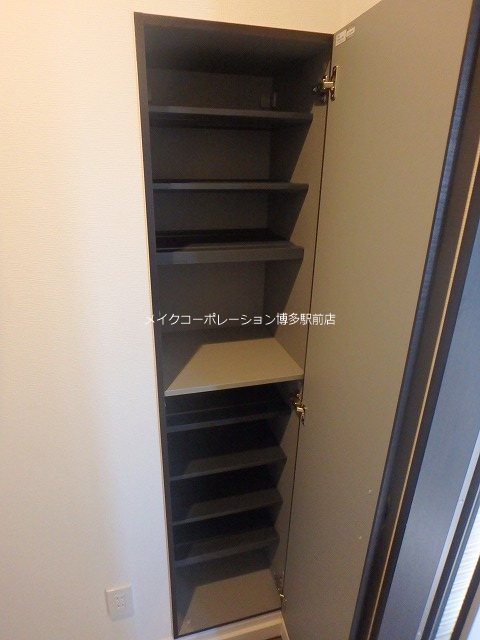 Grandticティアラ吉塚Ⅰ 玄関