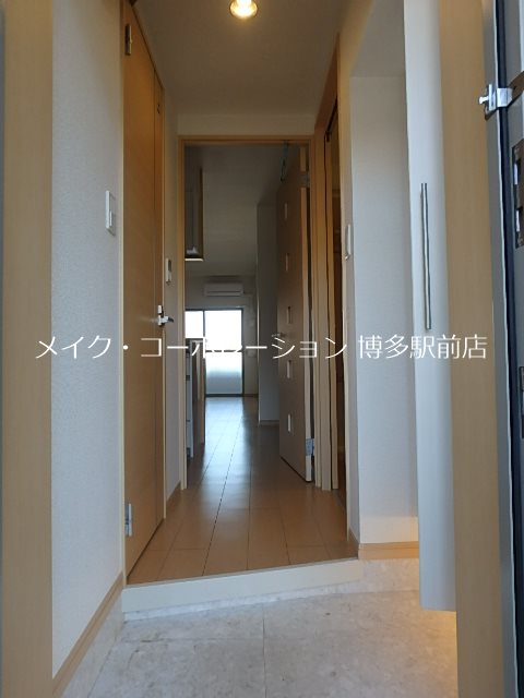 エンブレイス博多駅南 玄関