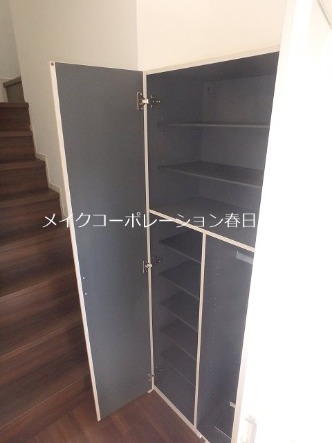 玄関 カンポドーロ その他12