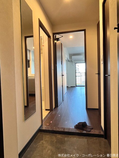 写真は同型タイプ アルティザ春日原駅前マークス 玄関