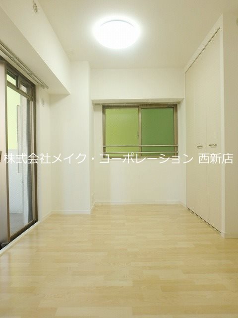 ジュセン西新 ベッドルーム