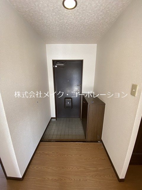 ウエルス昭代 玄関