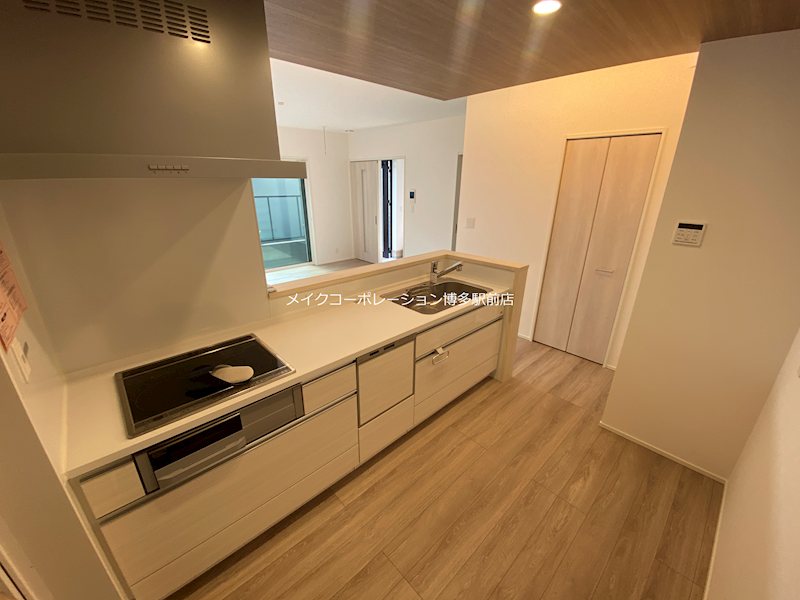 FORENA COURT高宮 キッチン