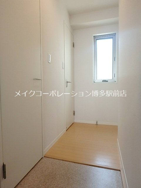 エクラージュあらと 玄関