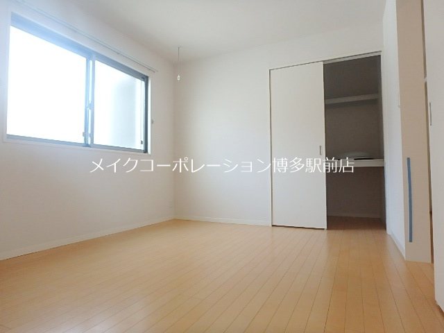 エクラージュあらと ベッドルーム