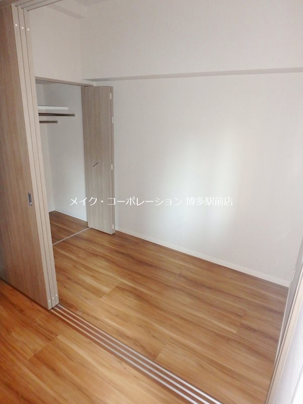 ドゥーエ赤坂 ベッドルーム