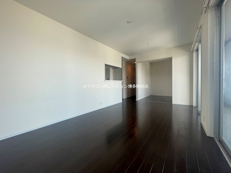 ＫＤＸレジデンス大濠ハーバービュータワー  リビング