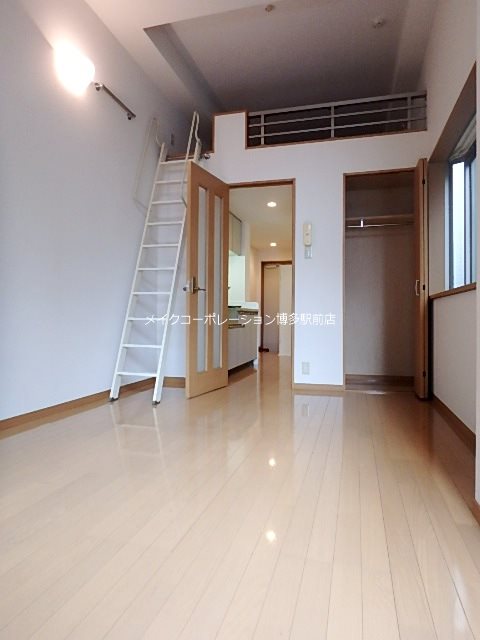 同物件別部屋引用・現状優先です♪ イル・グラッツィア博多駅前Ⅱ リビング