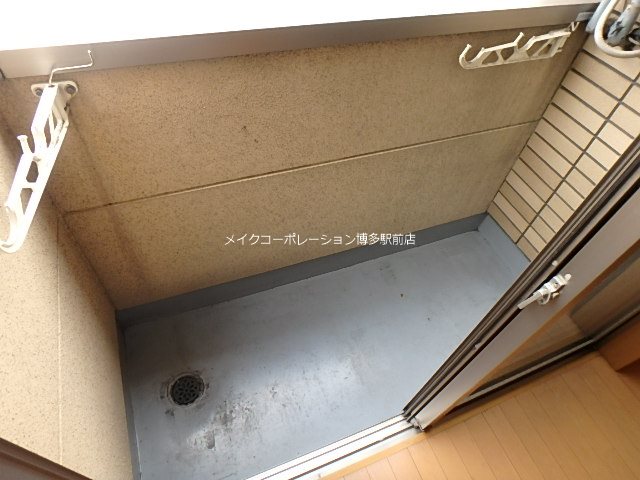 同物件別部屋引用・現状優先です♪ イル・グラッツィア博多駅前Ⅱ ベランダ