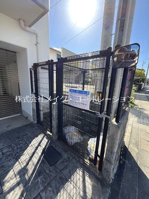 他共有部分 West Court DR その他外観1