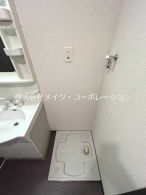 洗面所 West Court DR その他8