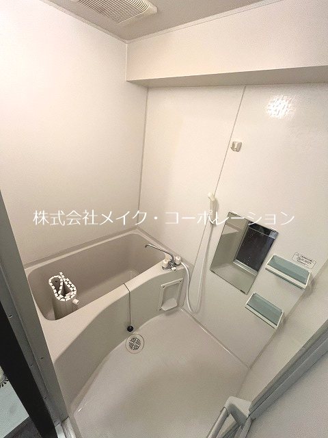 バス West Court DR 風呂画像