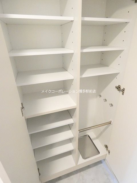 リーフル博多  玄関
