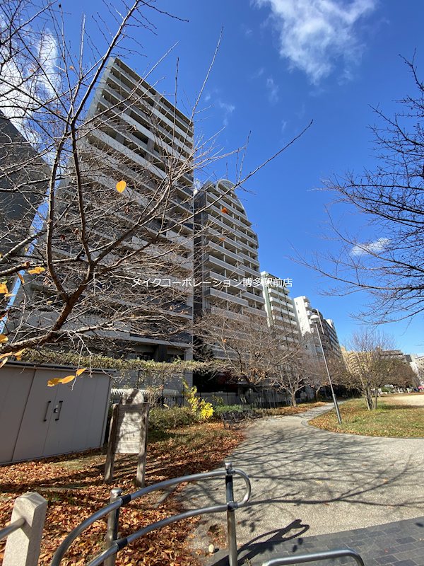 エンクレスト博多PARK SIDE 外観