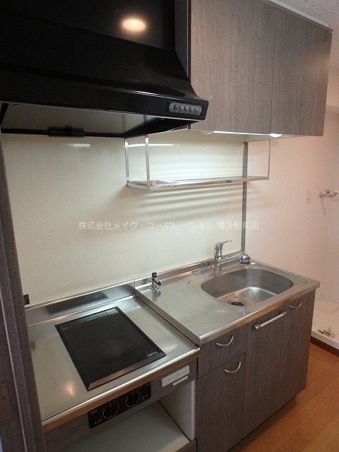 ロイヤル神屋 キッチン