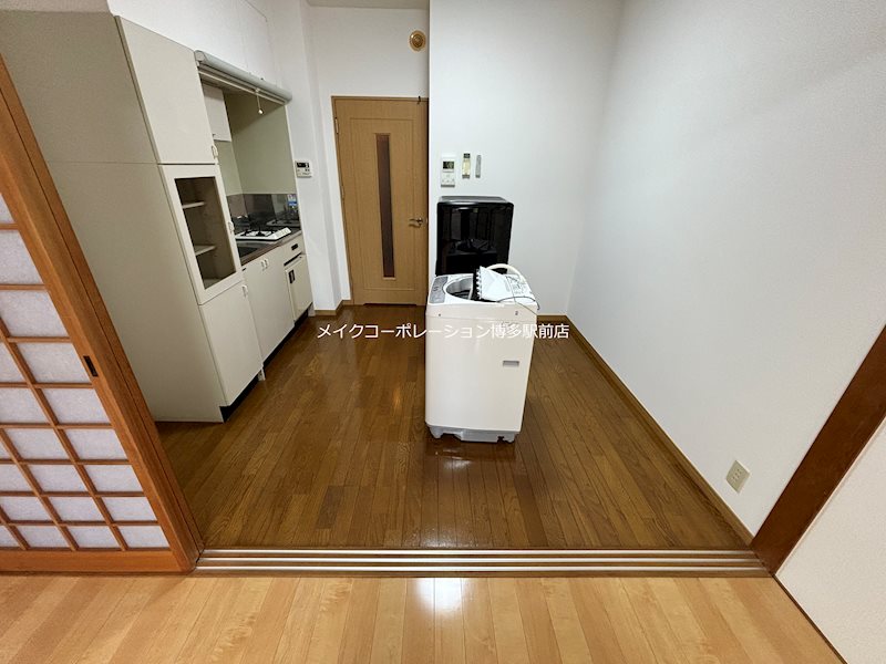 西田ビル リビング