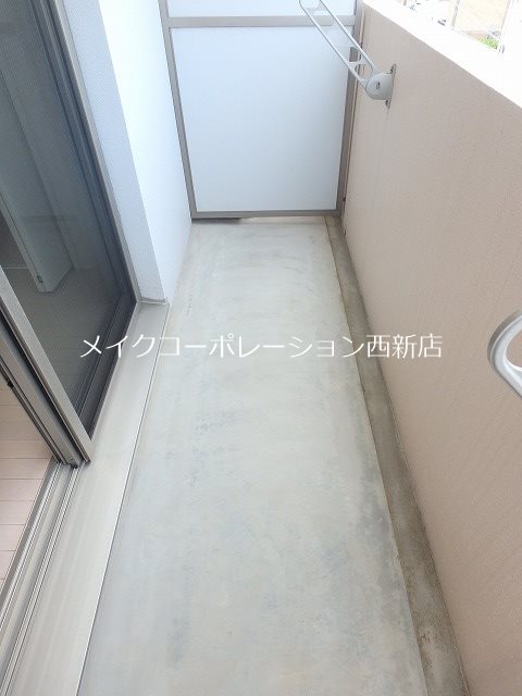 ローリエ西新南 ベランダ