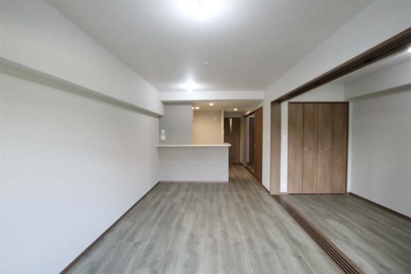 リファレンスリバービュー室見 リビング