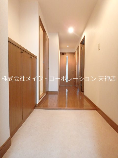 別部屋参考写真 渡辺通マンション 玄関