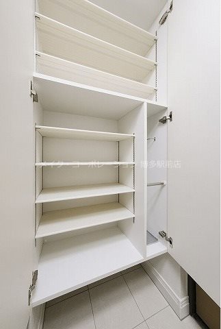 ※入居中の為別部屋写真使用現状優先 エンクレスト呉服町 その他5