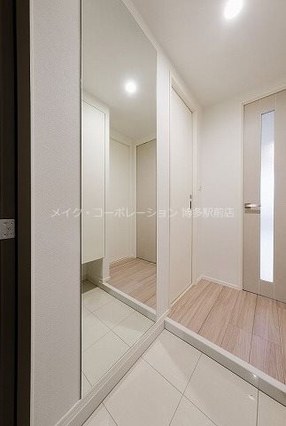 ※入居中の為別部屋写真使用現状優先 エンクレスト呉服町 玄関
