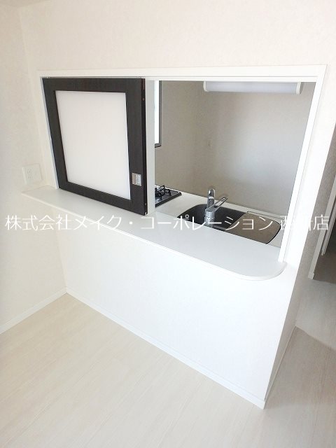 キッチン ネストピア西新Ⅱ~ネット無料 その他9