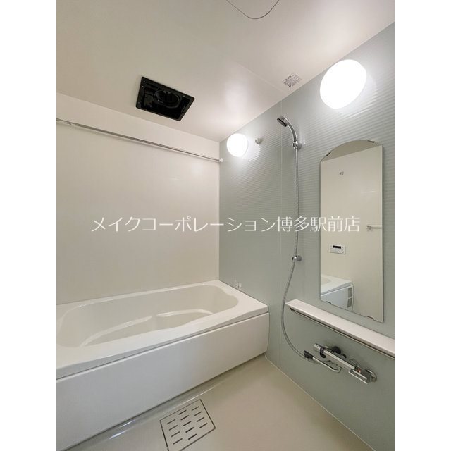 バス RISOIE-CINQ(リソワ-サンク) 風呂画像