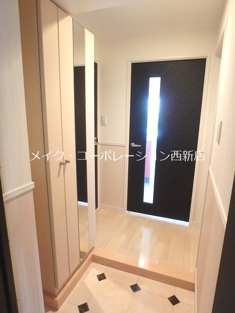 玄関 ウインディア室見Ⅵ 玄関