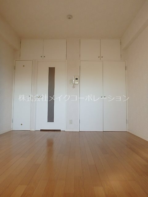 ダイナコートエスタディオ大濠公園Ⅱ リビング