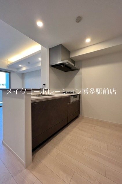 ※室内写真は同物件別間取り引用・現状優先です。 コムフォート薬院 キッチン