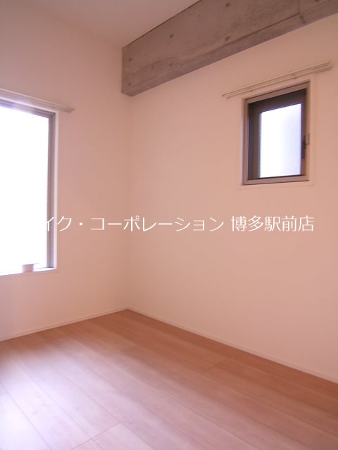 ラフォート平尾 ベッドルーム