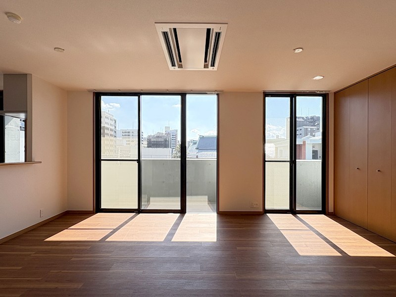 TYビル リビング