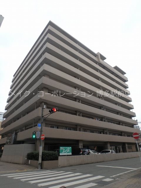 クリムゾン博多Ⅱ 外観