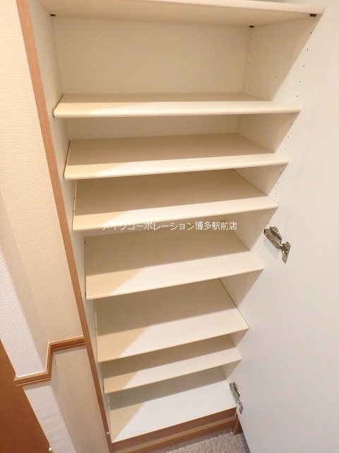 玄関 クリムゾン博多Ⅱ 玄関