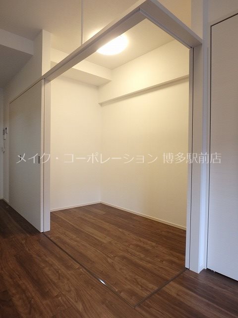 ベッドルーム サンクス博多駅南 ベッドルーム