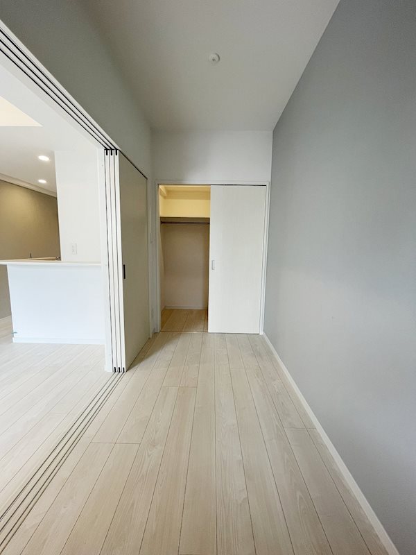 ベッドルーム リアンシエルブルー白金 ベッドルーム