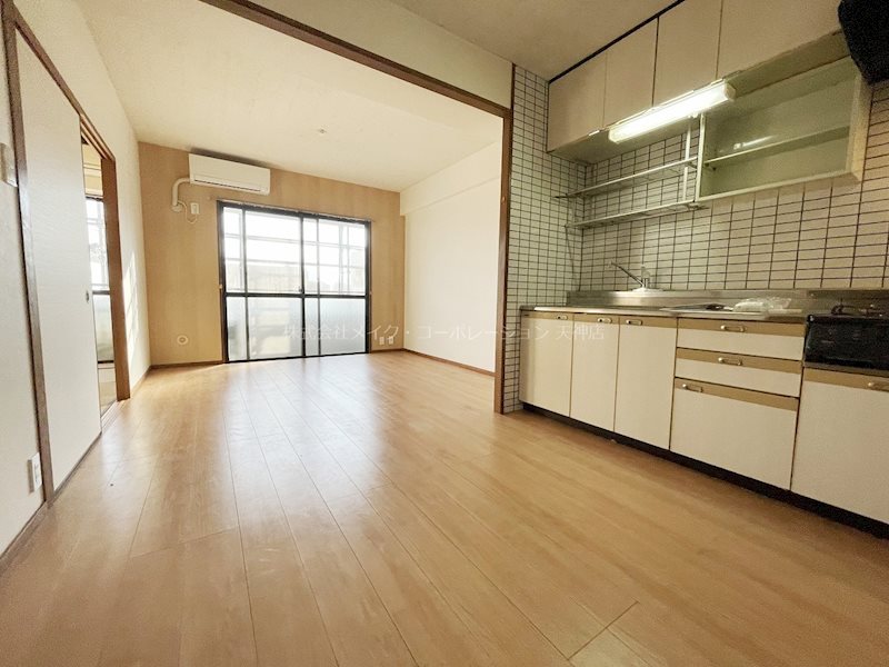 リビング プレイス六本松 リビング