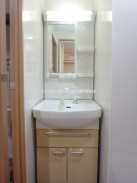 洗面所 ロイヤルリバービュー その他3